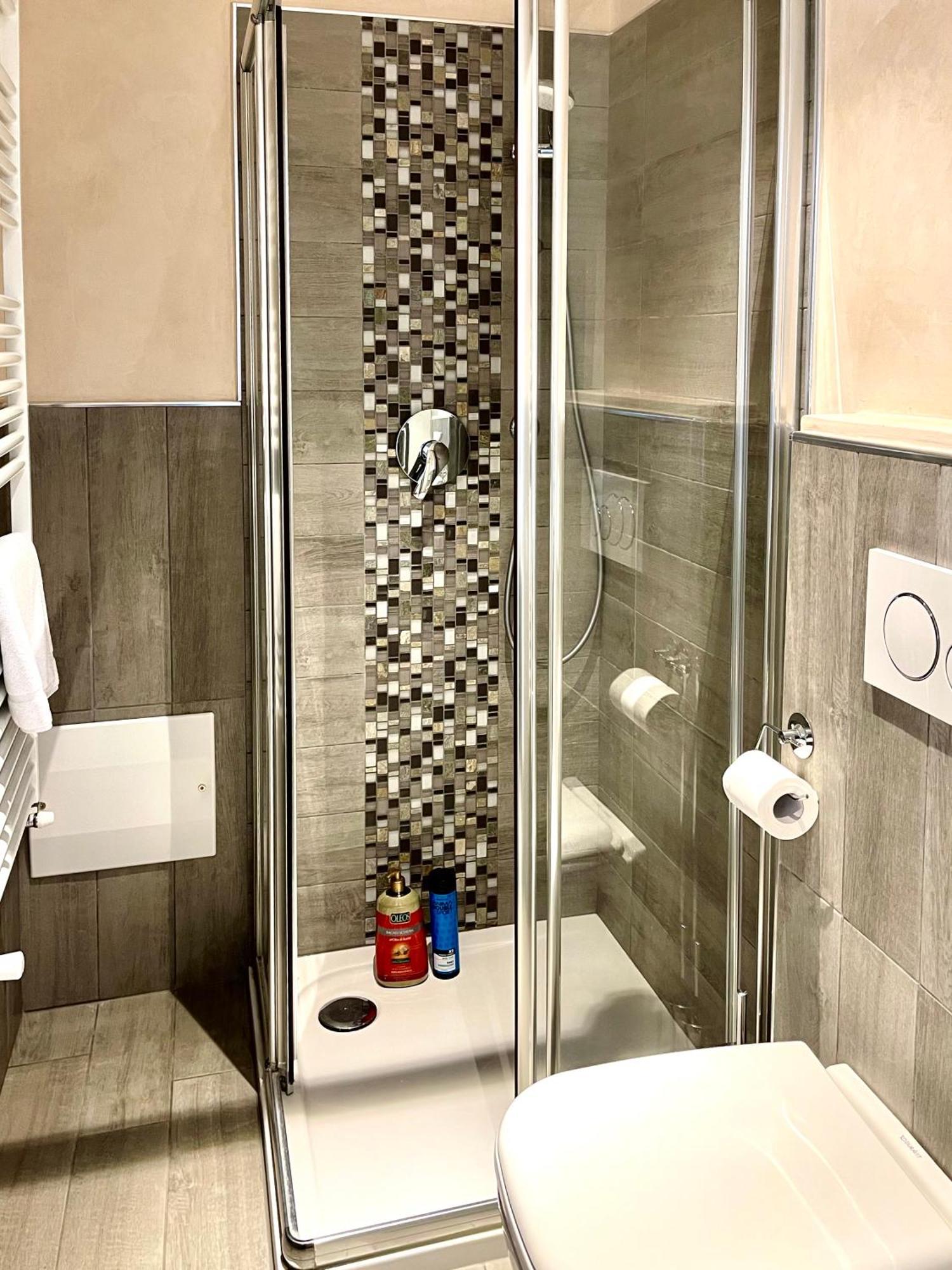 Dimora Di Charme Peschiera Del Gardaアパートメント エクステリア 写真